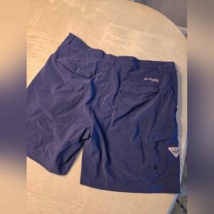 Columbia Blue Outdoor Shorts Mens Sz 38 PFG
